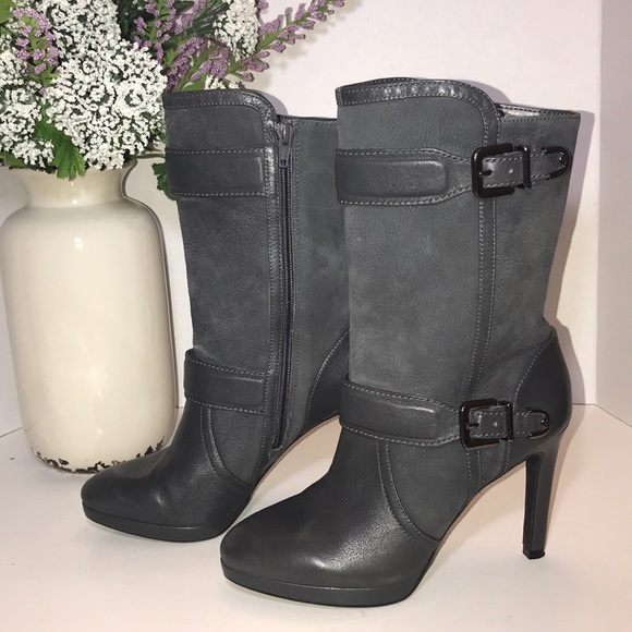 ANTONIO MELANI Shoes - ❄️Antonio Melani gray stiletto boots